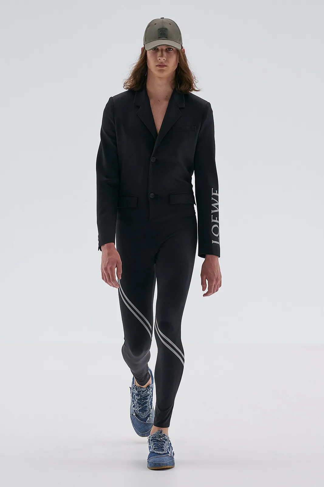 Loewe S S23 Mens Show Runway Look 57 Front Rgb Cropped 2x3 57
