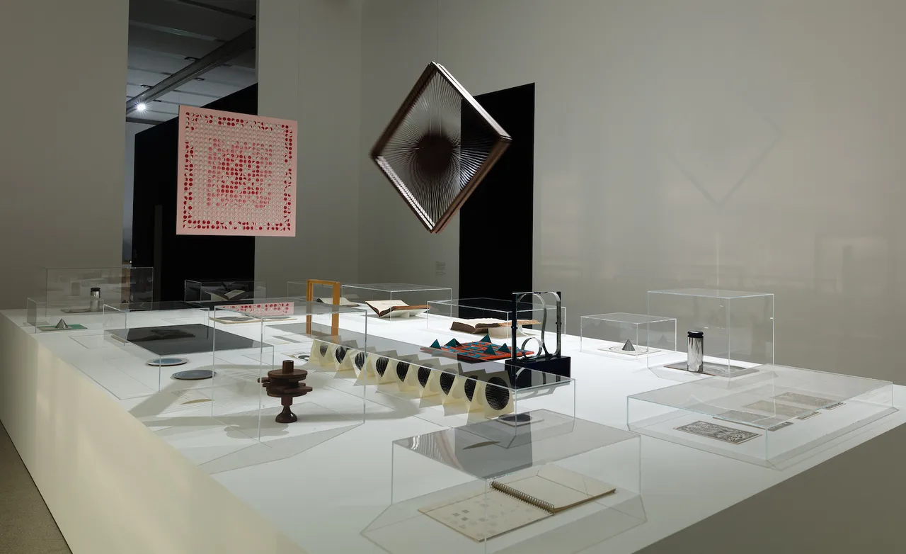 21 Ausstellungsansicht Vertigo Mumok 2019.jpg