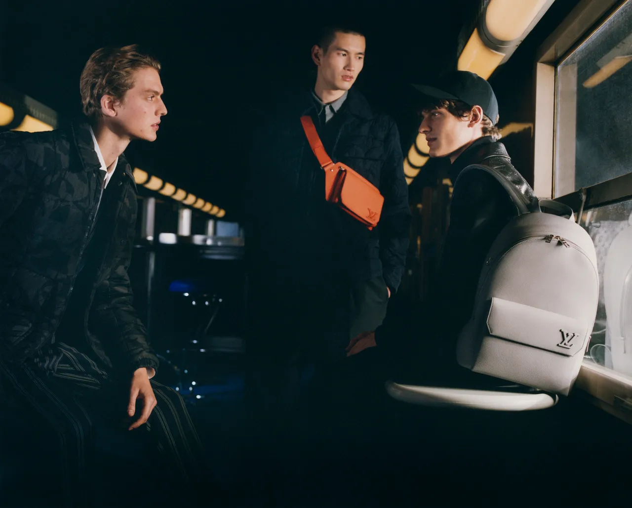 Louis Vuitton Aerogram Metalmagazine 6