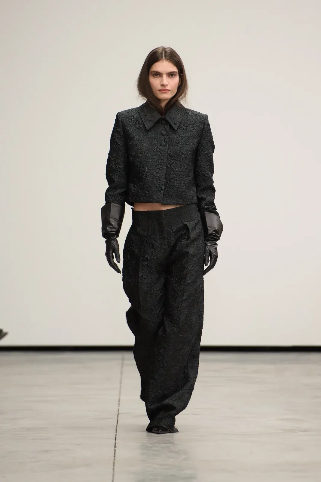 metal-mercedes-benz-fashion-week-tbilisi-04-ingorokva-03