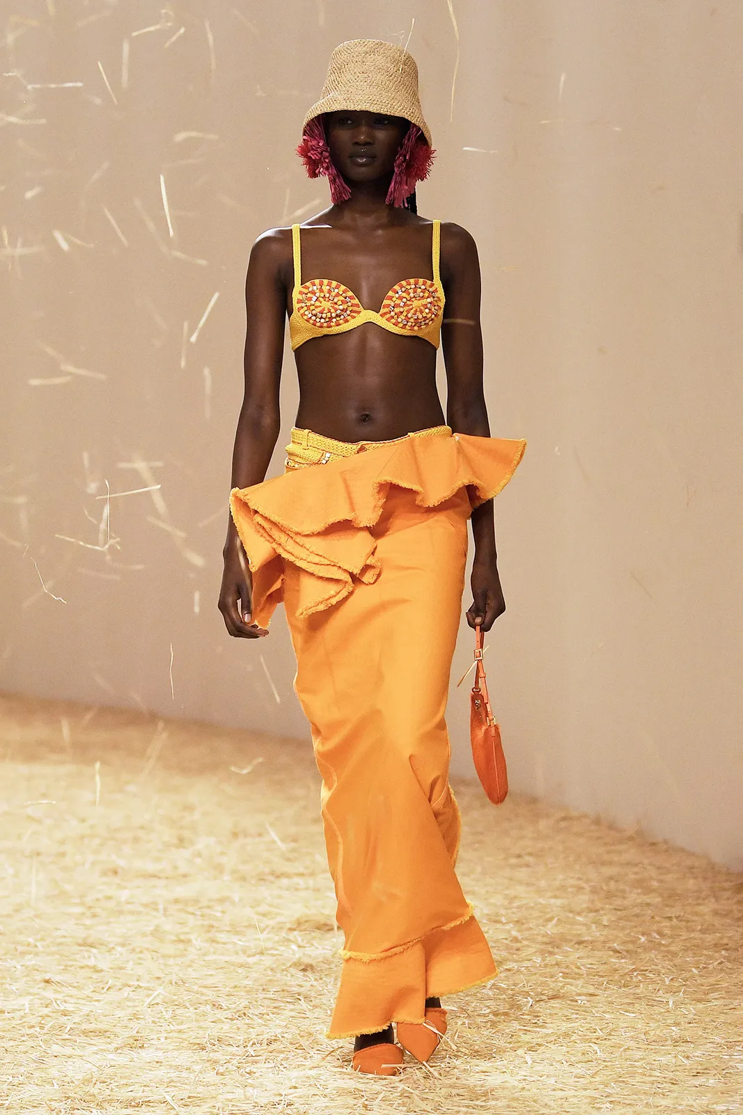 00035 Jacquemus Spring 2023 Ready to Wear Credit Gorunway