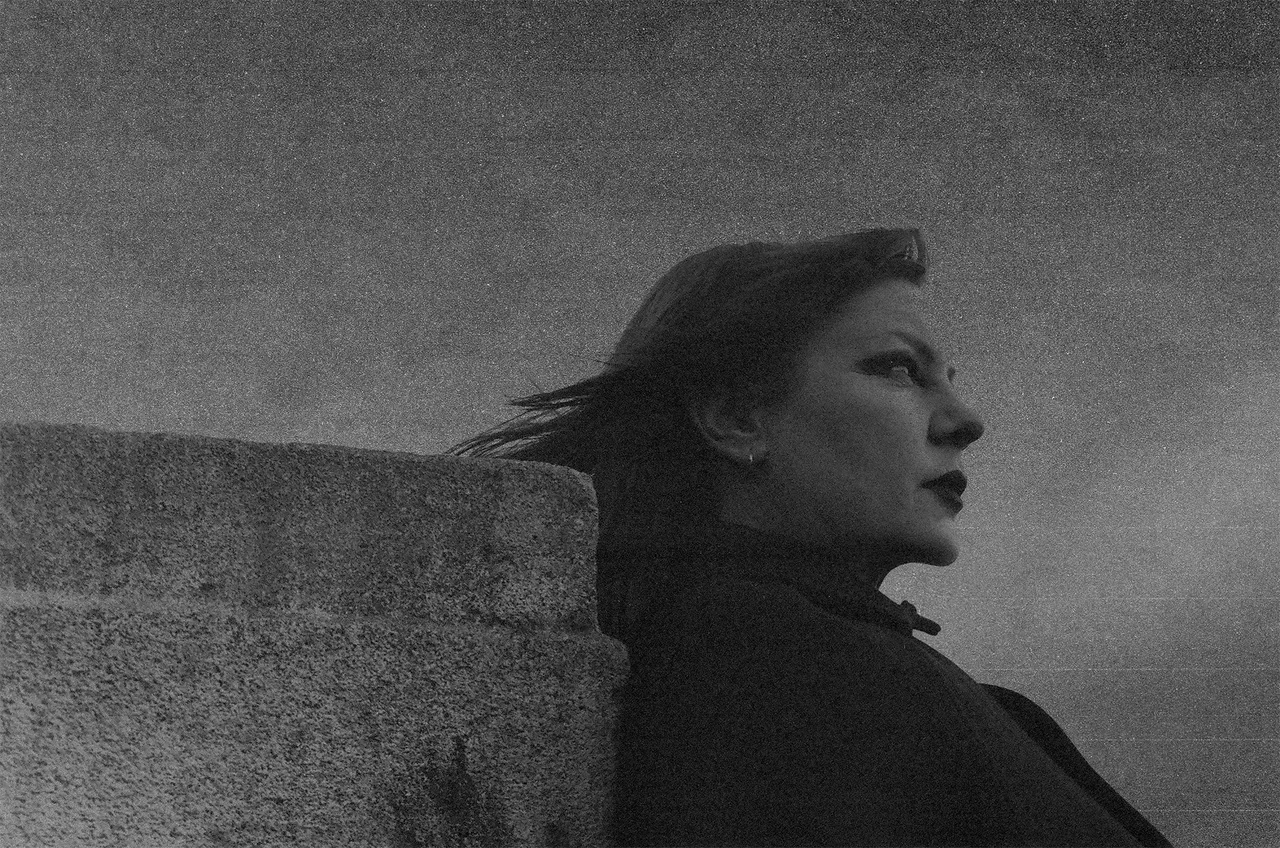 Miss Kittin the Hacker Metalmagazine 4