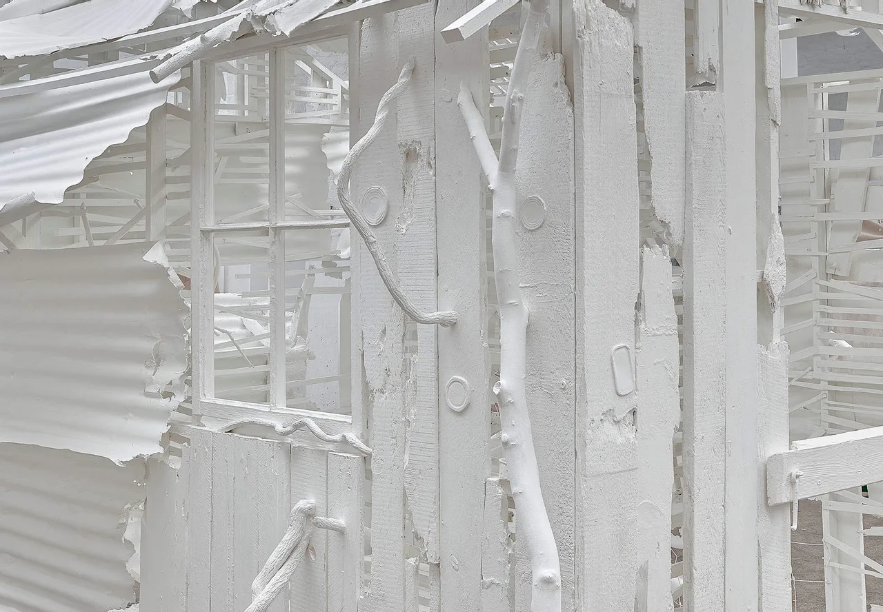Rachel Whiteread Metalmagazine 2