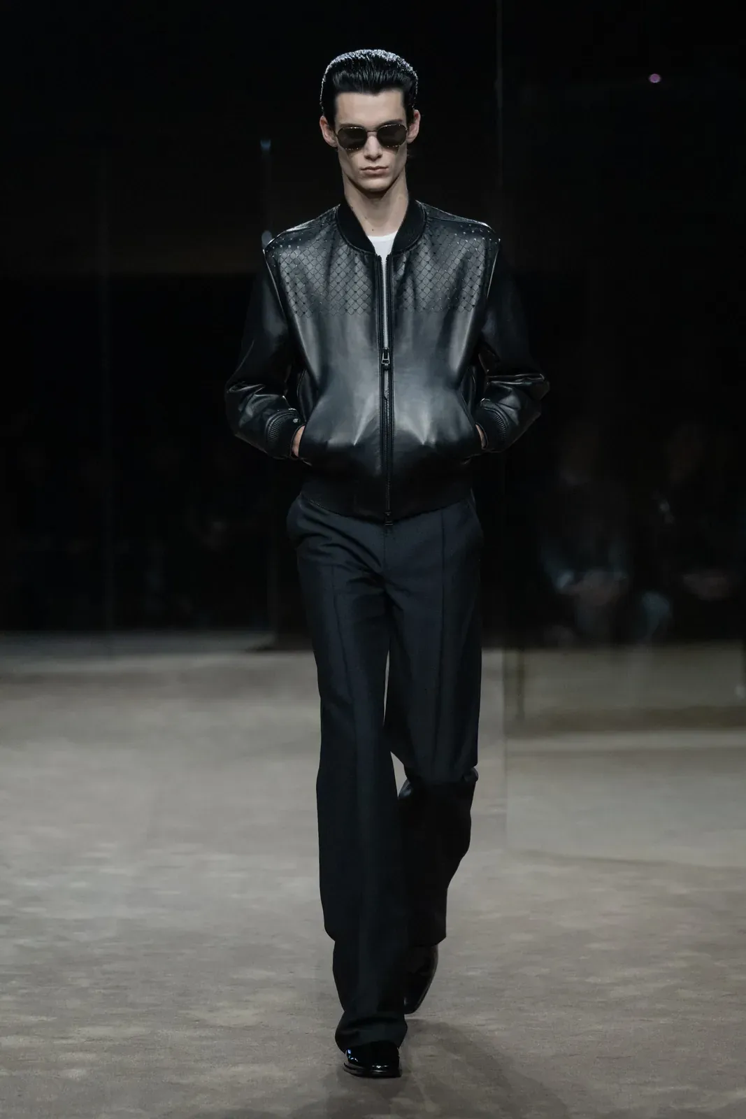 metal-tom-ford-ss27-05