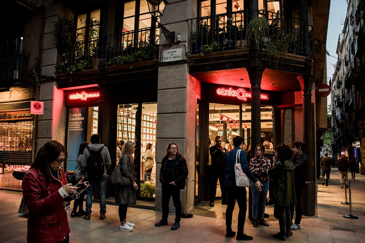 Inauguracio Etnia Barcelona Foto De Cesar Segarra 22