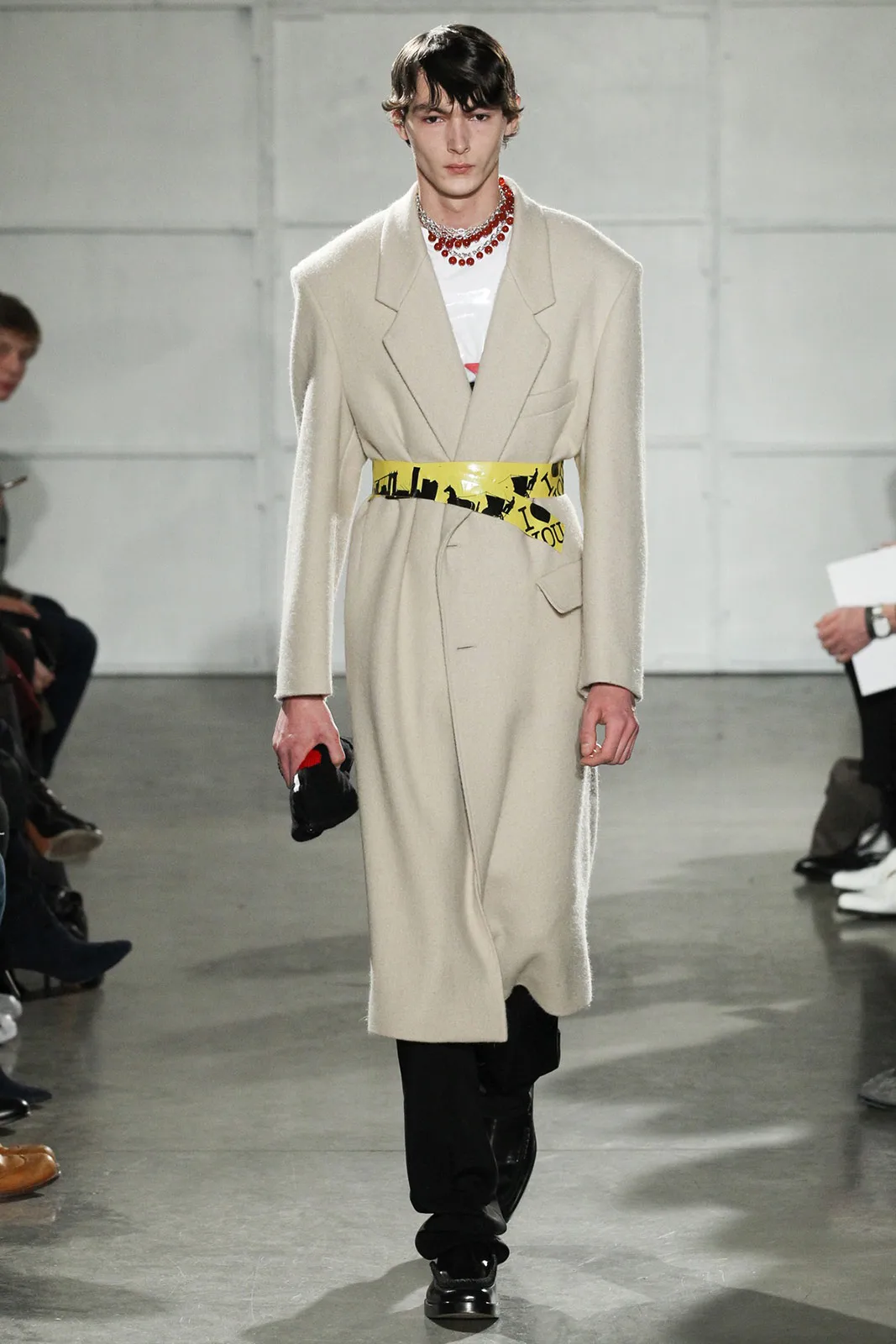 Raf Simons F W17 Metalmagazine 11
