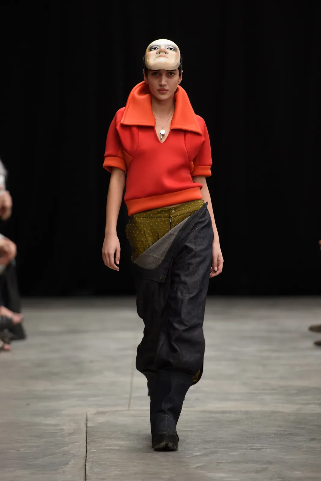 metal-mercedes-benz-fashion-week-tbilisi-02-gio-levan-01