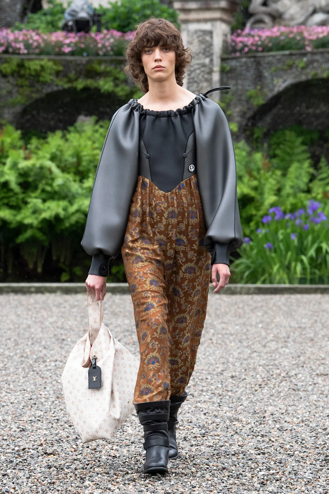 Louis Vuitton Cruise 2024 9