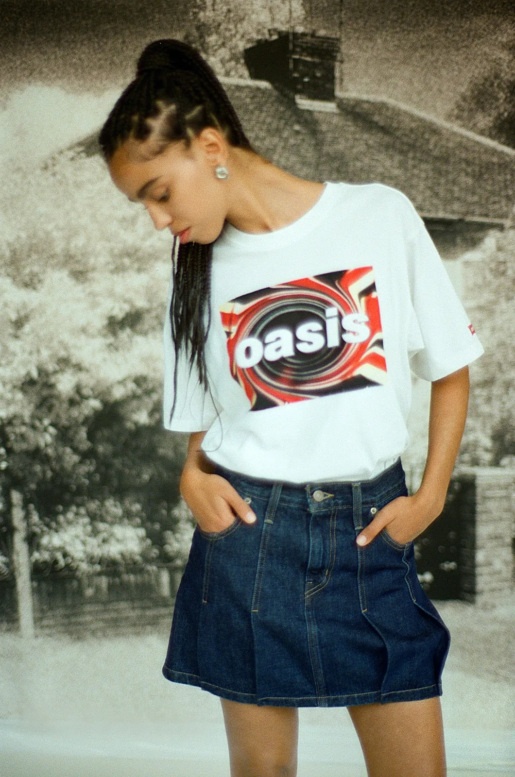 Oasis-–-Levis-2