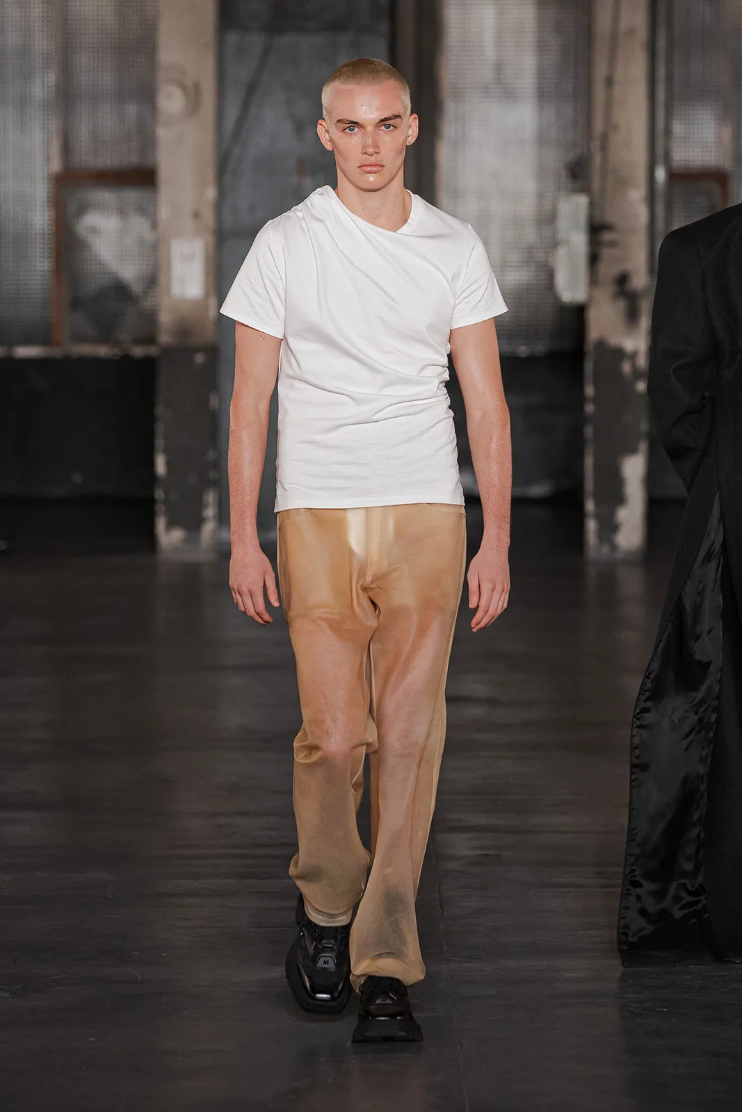 Louis Gabriel Nouchi Metalmagazine 34.jpg
