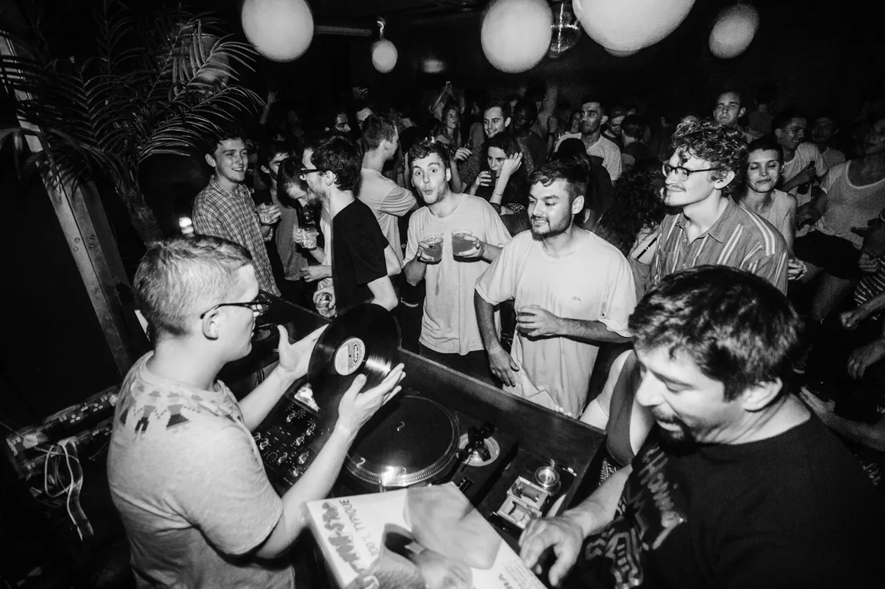 Analogue Foundation Metalmagazine 2