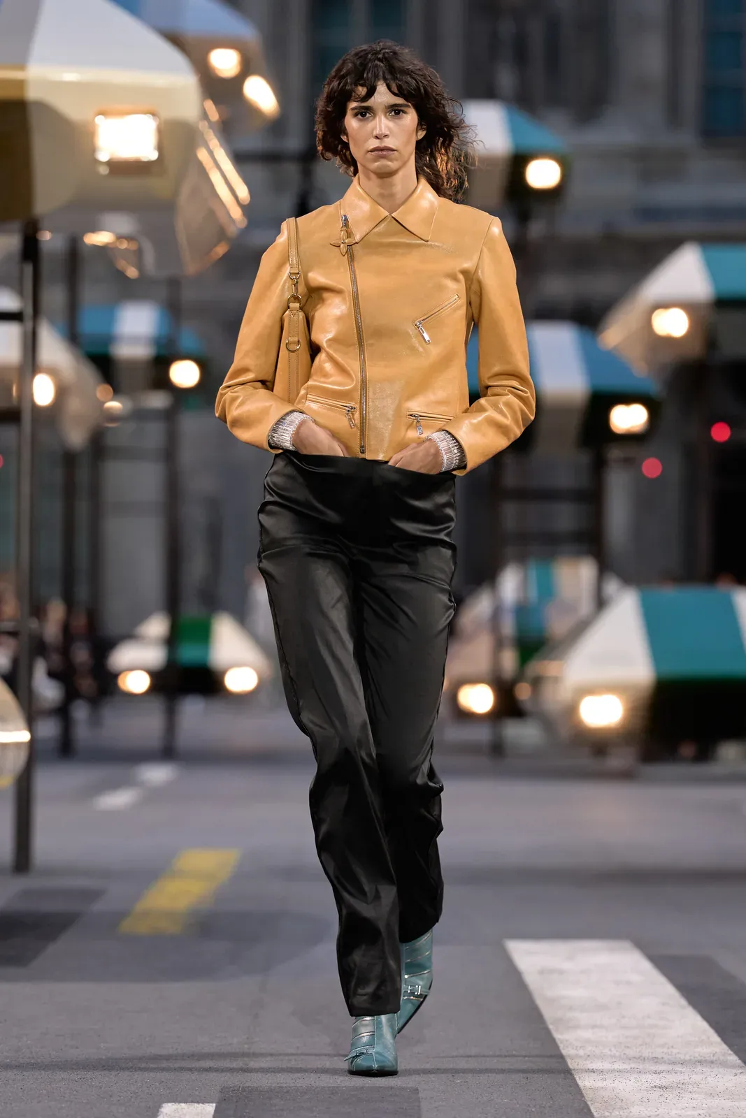 metal-louis-vuitton-ss27-13