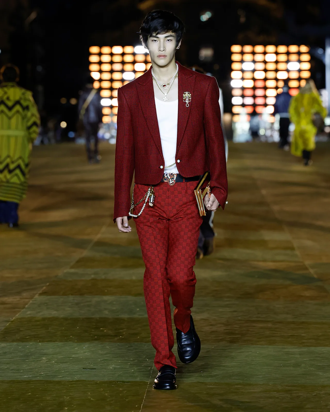 Louis Vuitton Mens Spring Summer 2024 Look 52