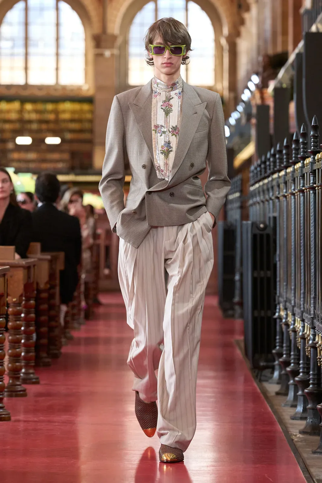 metal-valentino-ss27-13
