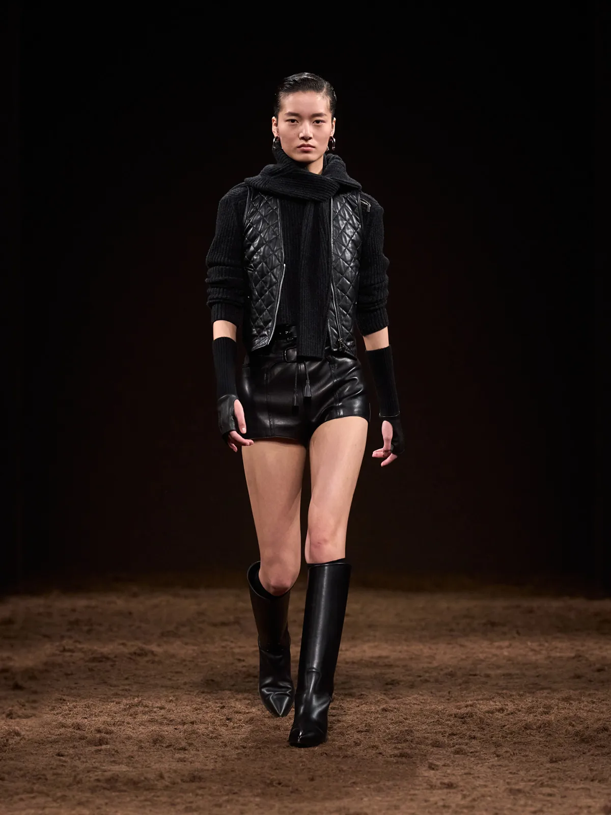 HERMES_WRTW_FW25_Runway_FilippoFior_05.jpg
