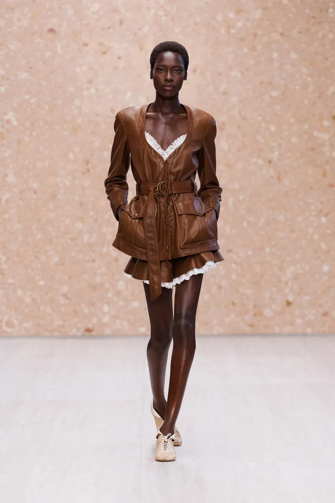 metal-chloe-ss27-20