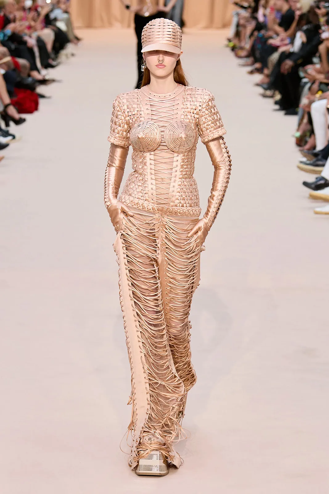 00017 Jean Paul Gaultier Fall 2022 Couture Credit Gorunway