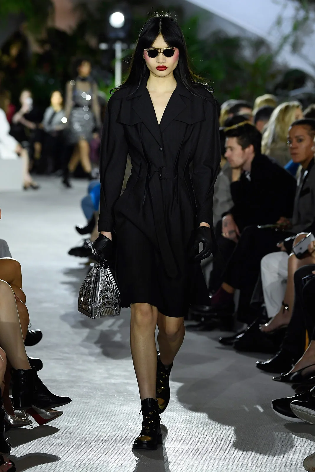 Louis Vuitton Cruise 2020 Metalmagazine 25