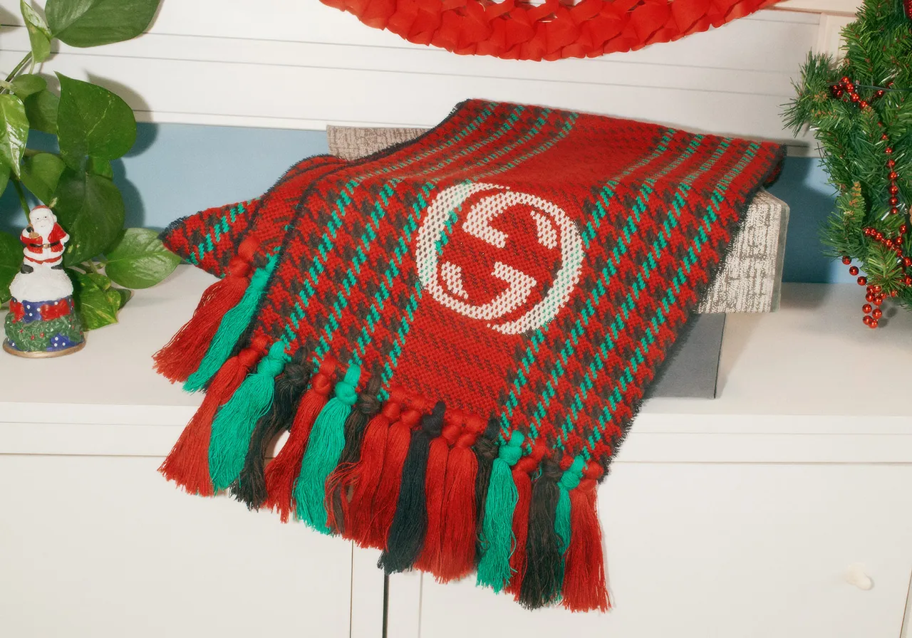 Gucci Gift Giving2020 Metalmagazine 2.jpg