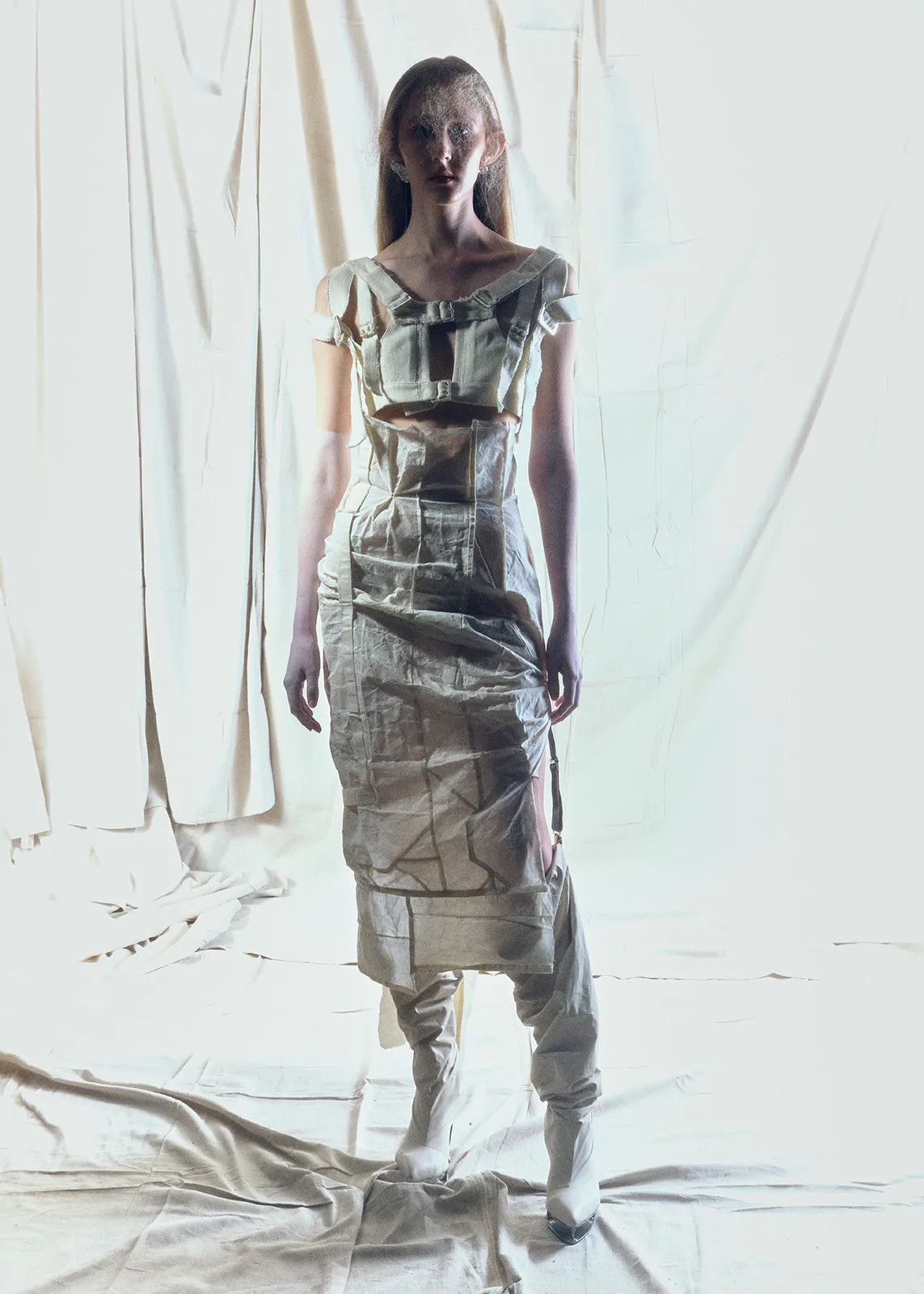 Elena Velez Metalmagazine 21