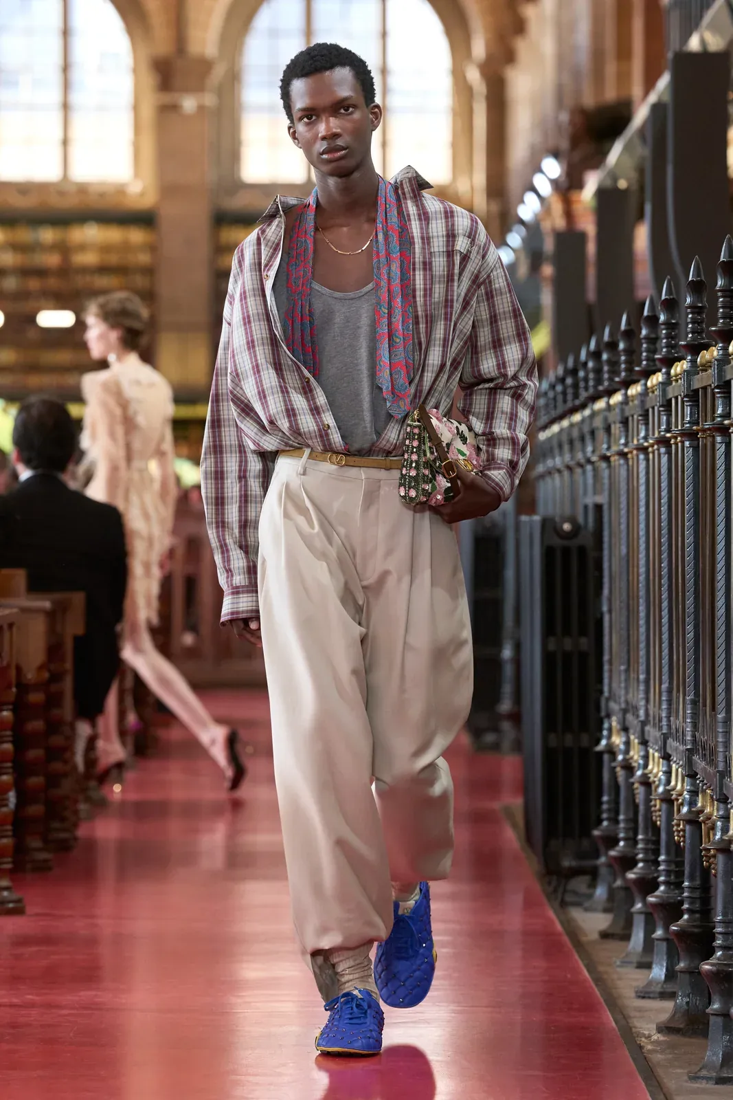 metal-valentino-ss27-14