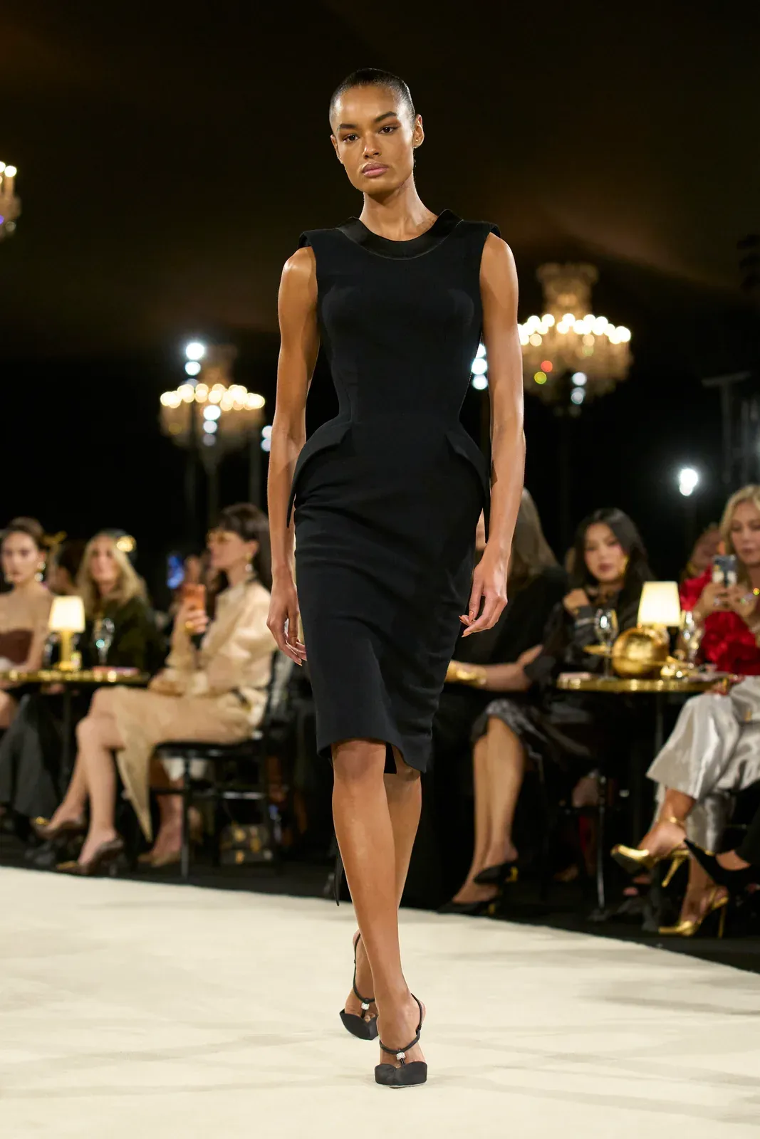 metal-schiaparelli-ss27-03