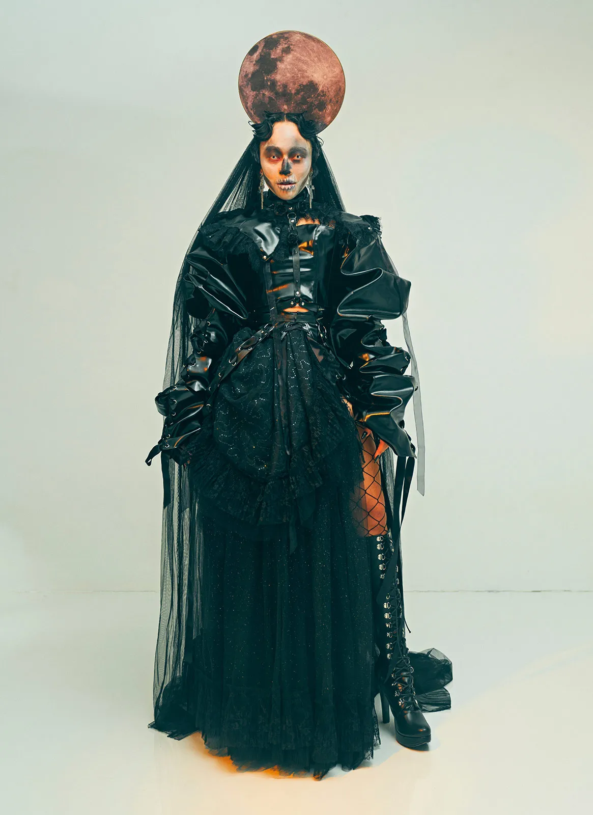 Gena Desouza Metalmagazine 20