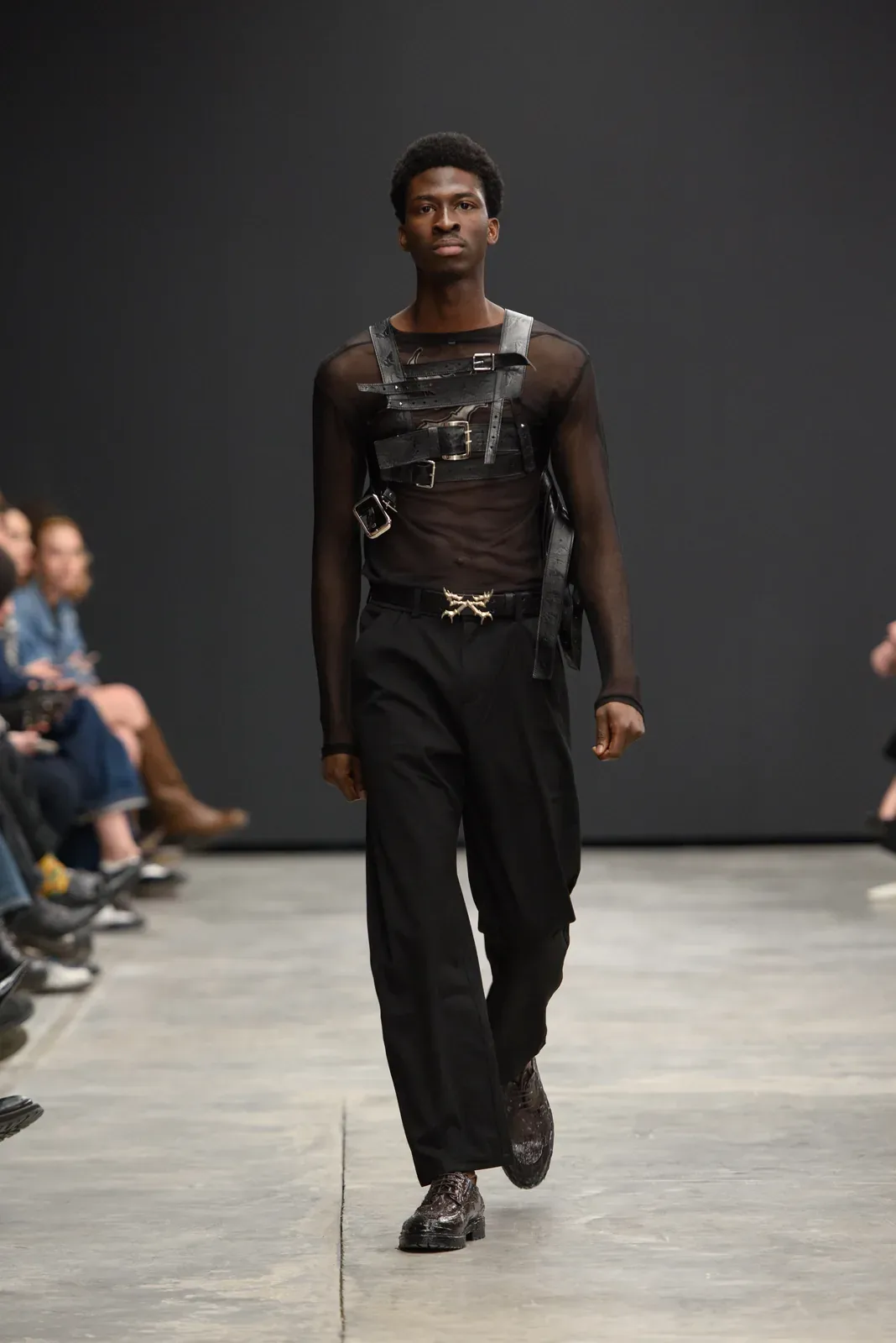 metal-mercedes-benz-fashion-week-tbilisi-03-syndrom-05