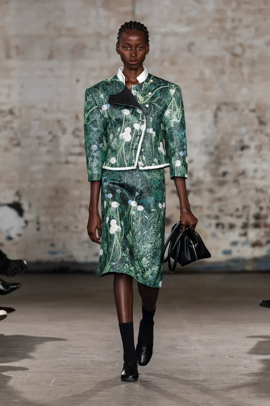 metal-london-fashion-week-ss27-keburia-10