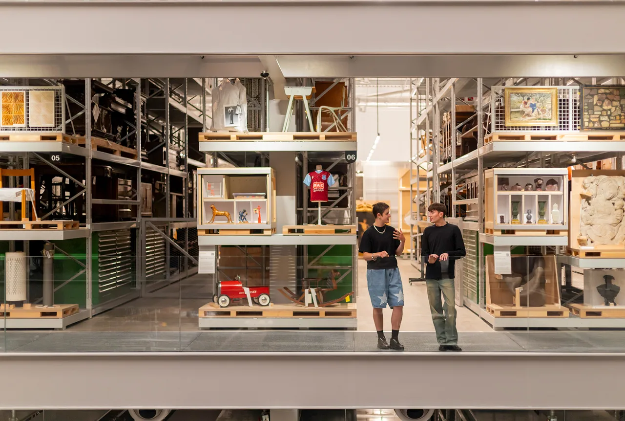 V-A_East_Storehouse_7