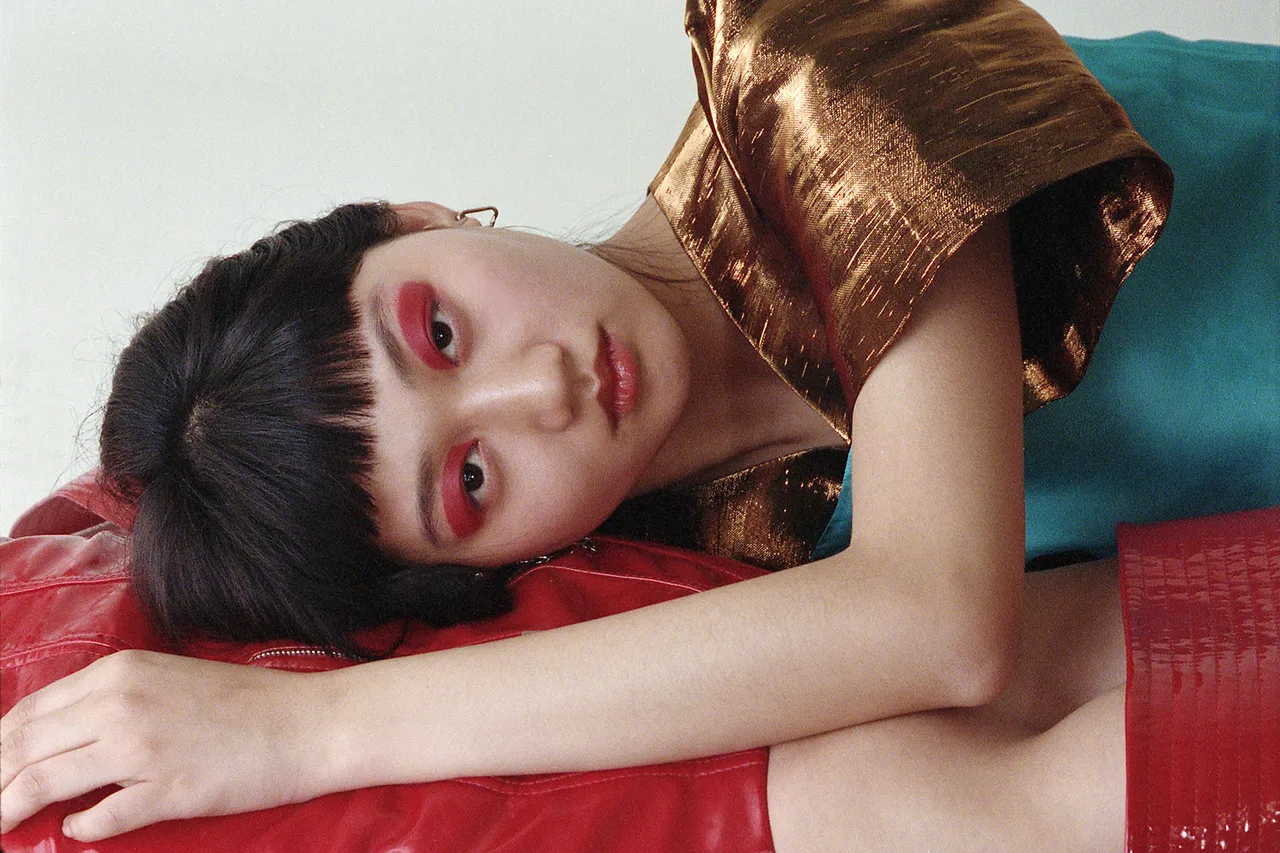 Renate Ariadne Reebok Metalmagazine 16