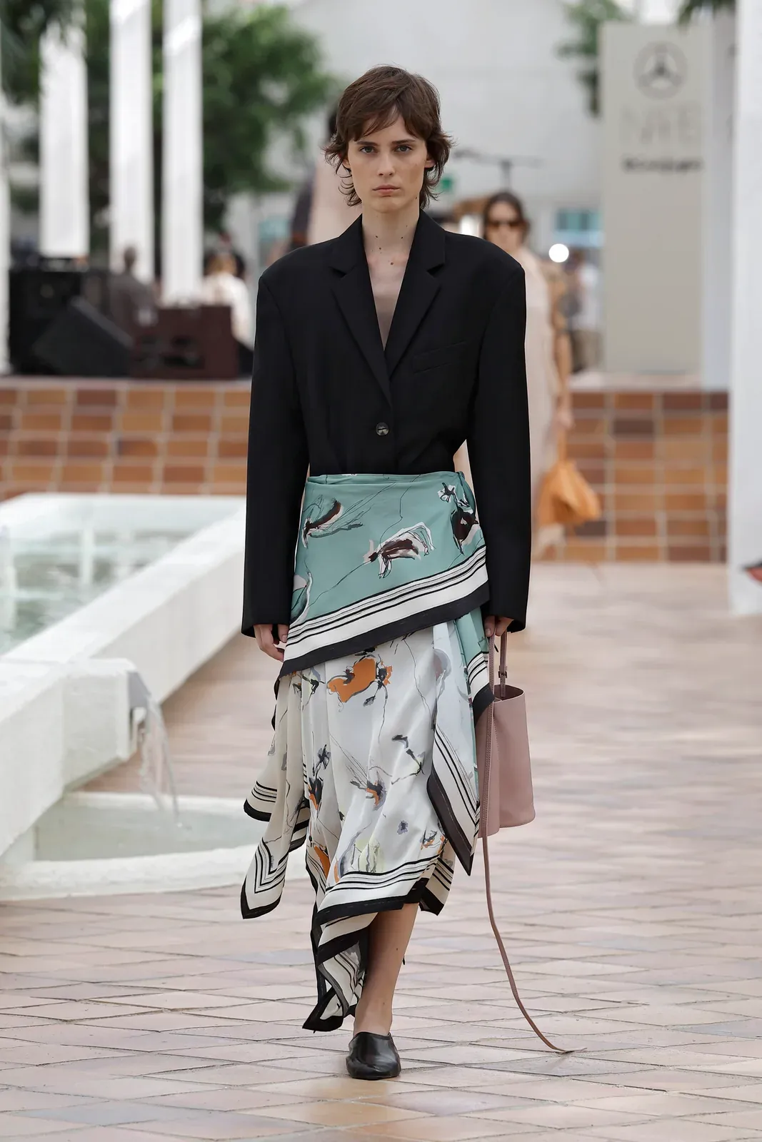 metal-adolfo-dominguez-ss27-15