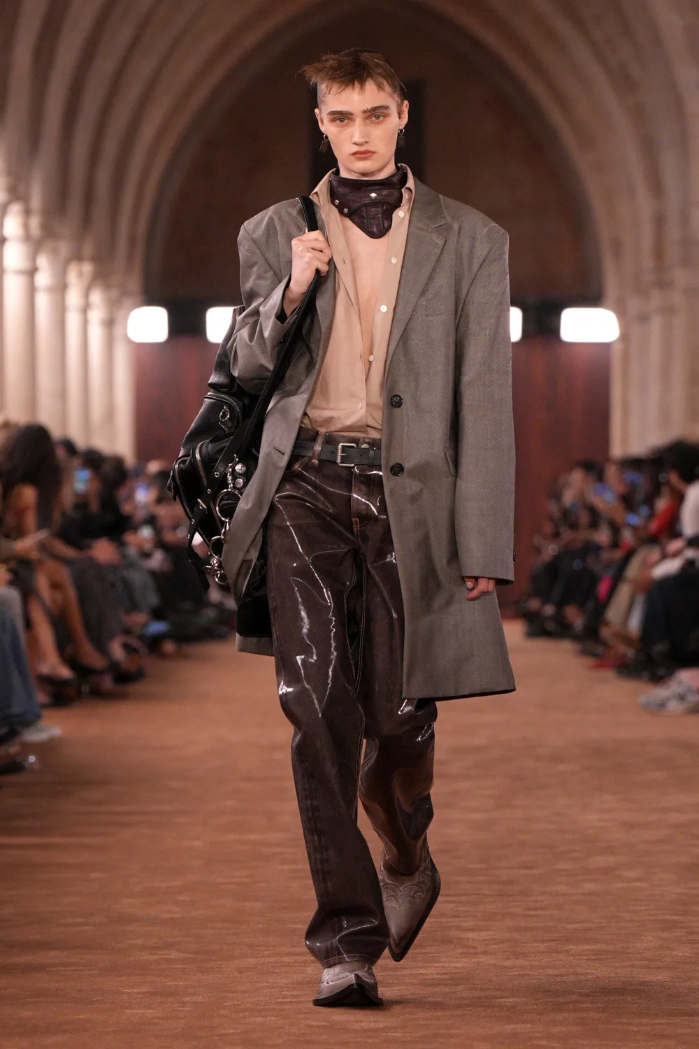 Acne-Studios_SS26_17