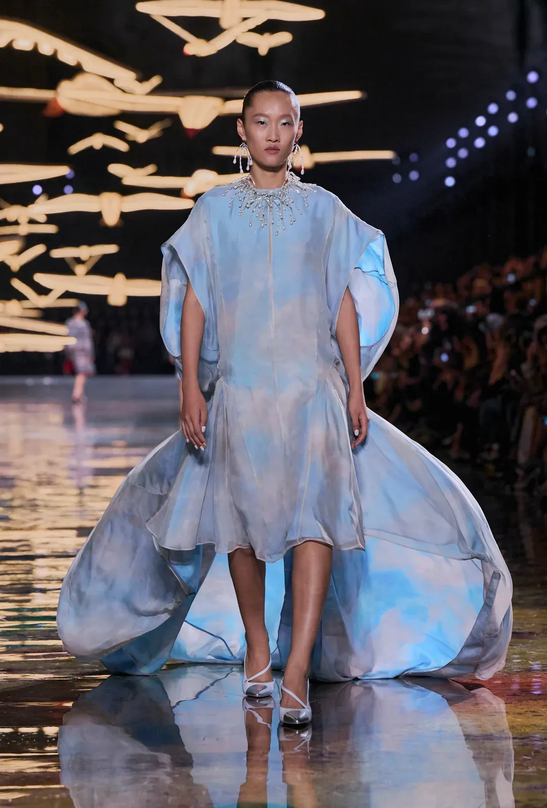 metal-chanel-ss27-52