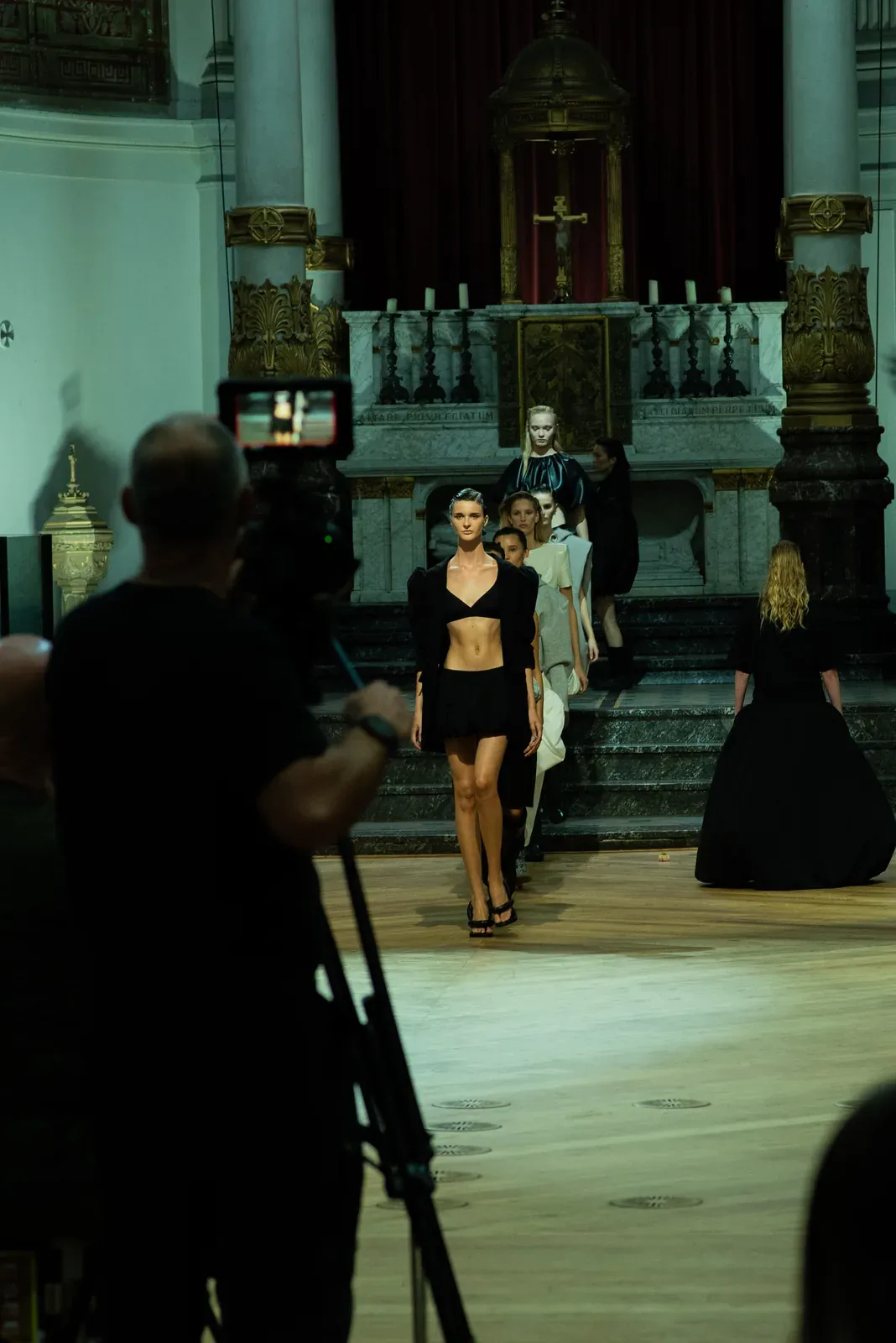 Amsterdam Fashion Week 2026 by Nico Quinteros