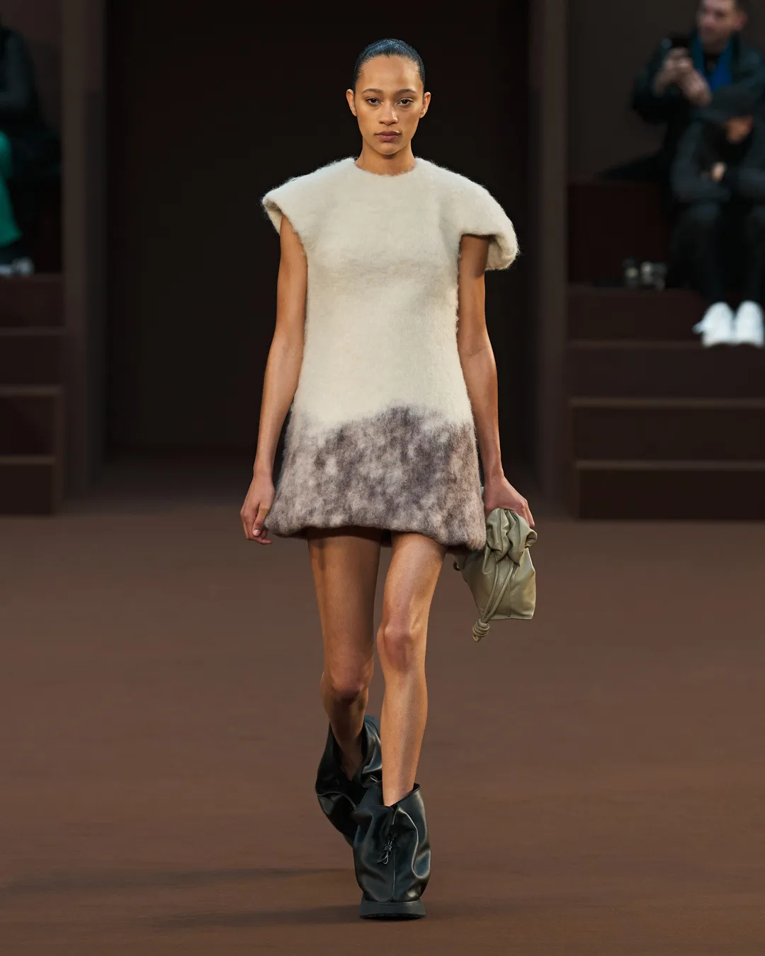 Loewe F W22 Metalmagazine 9