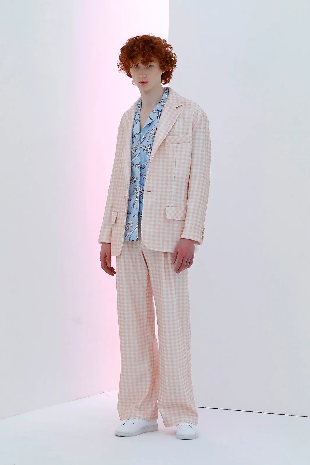 Victor Von Shwarz Look 16 02