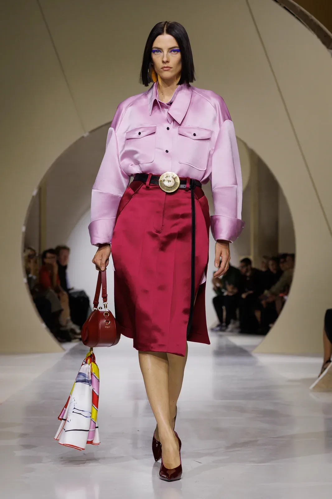 metal-givenchy-ss27-08