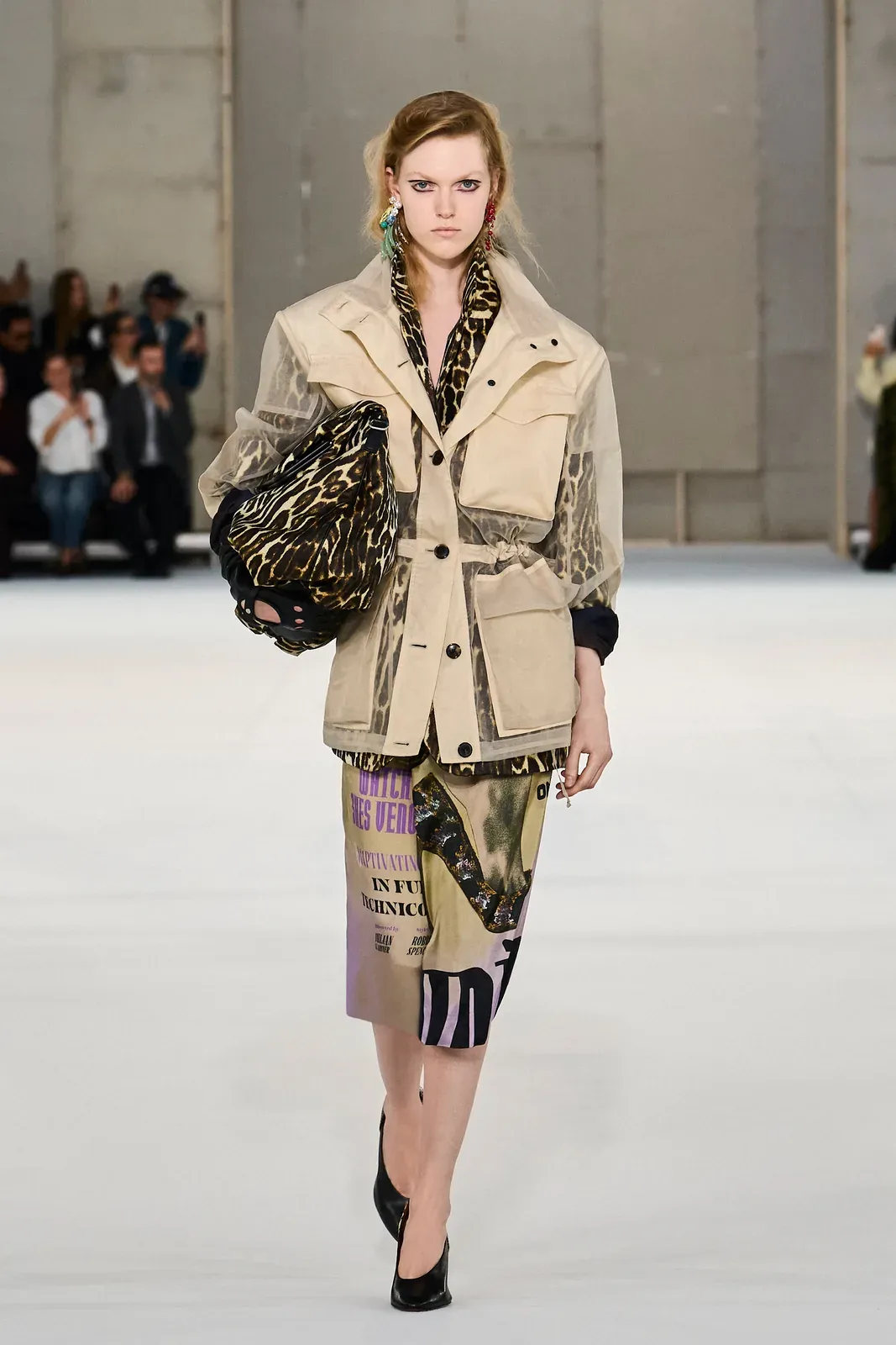 metal-dries-van-noten-ss27-07