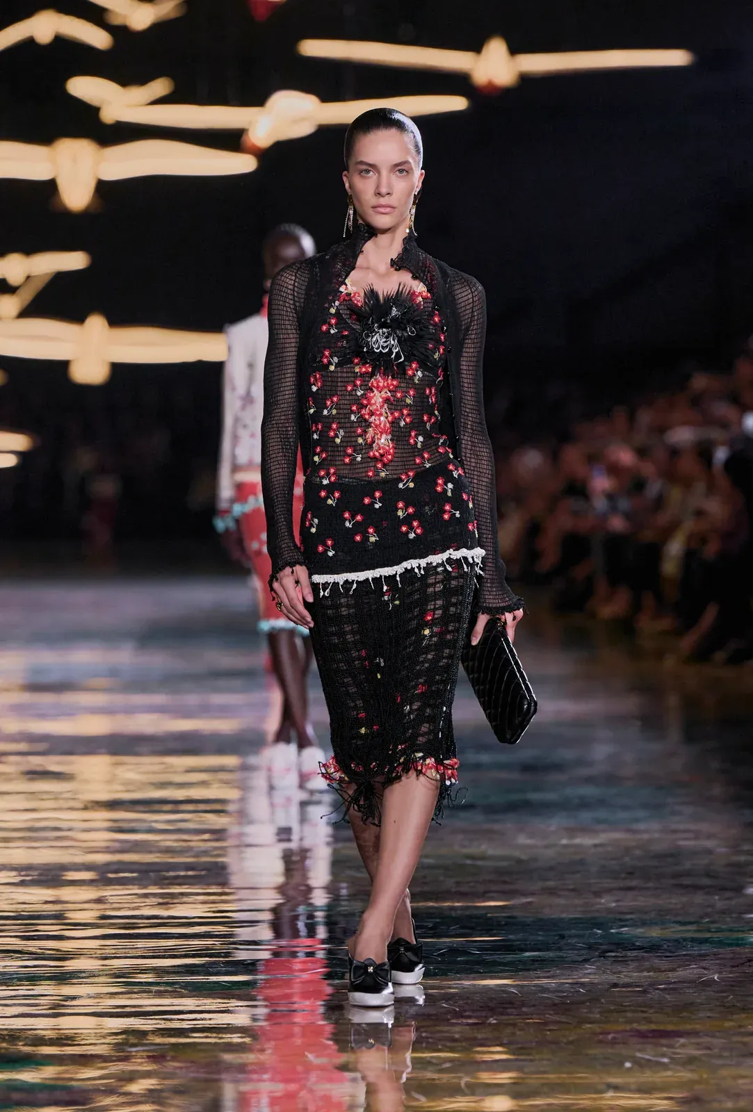 metal-chanel-ss27-47