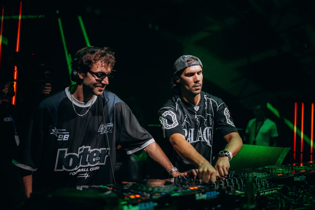 FJAAK-Sonus-METAL-2