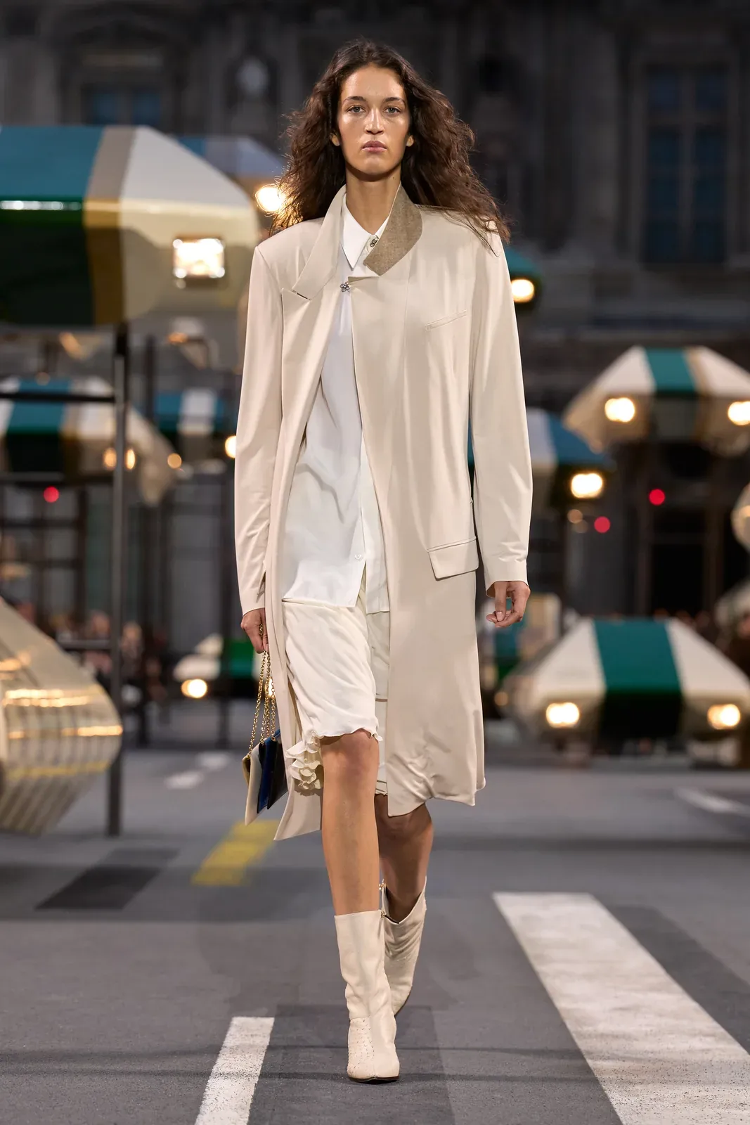 metal-louis-vuitton-ss27-44