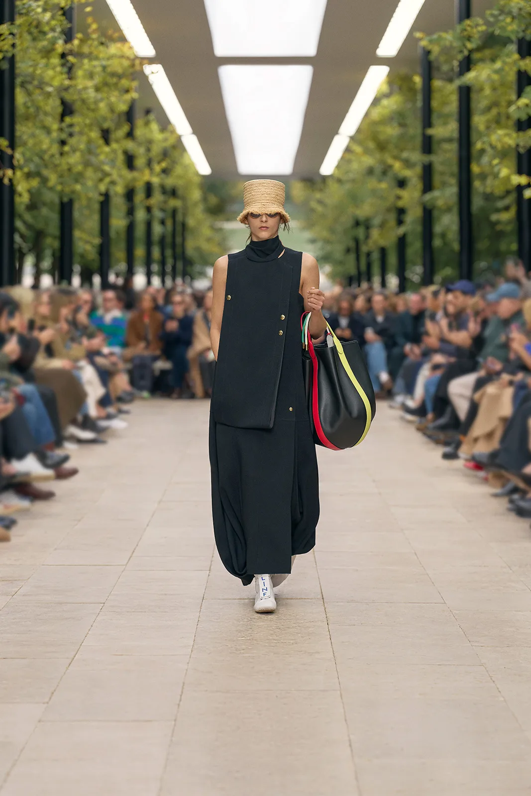 Celine-S26-look-06