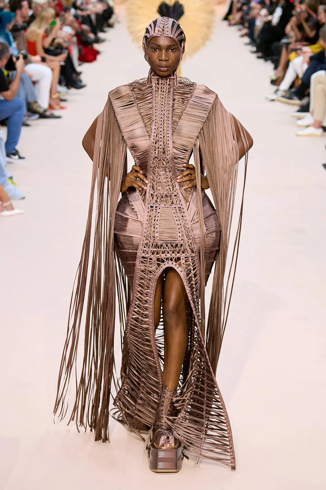 00050 Jean Paul Gaultier Fall 2022 Couture Credit Gorunway
