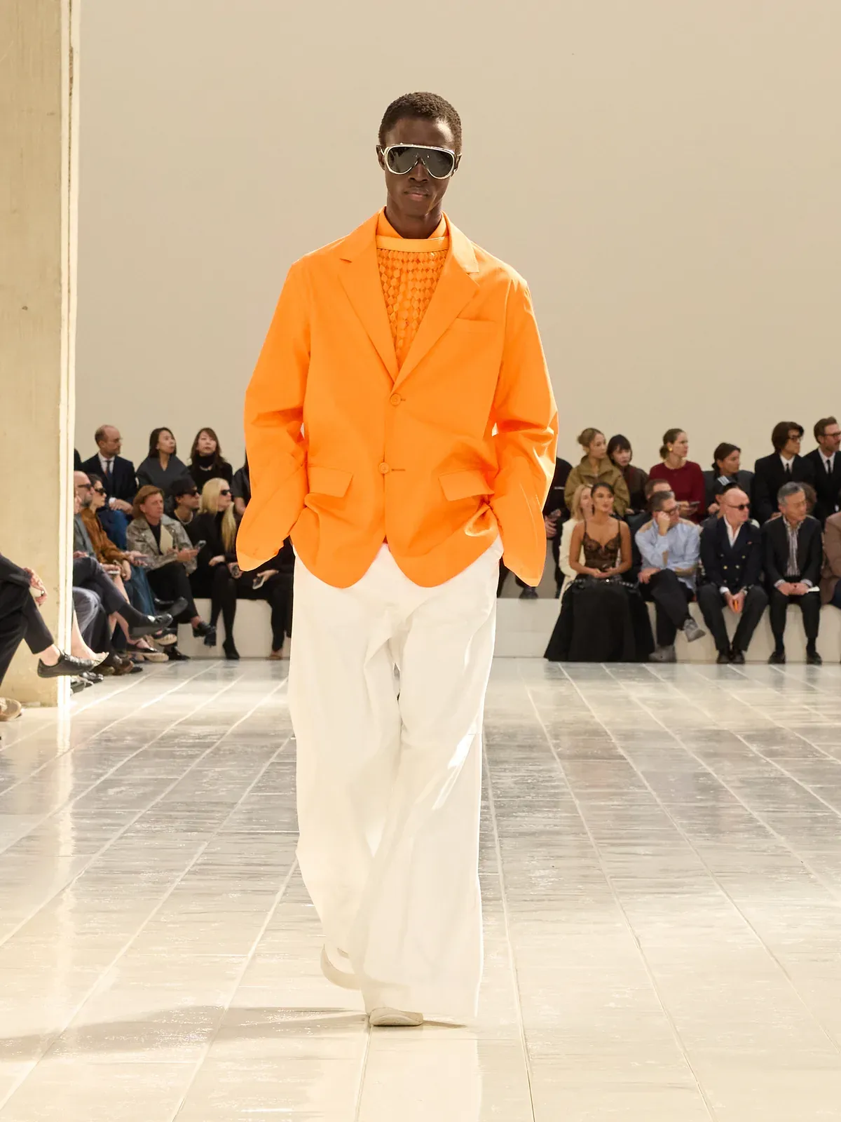 metal-balenciaga-ss27-39