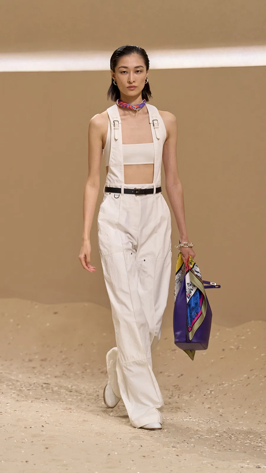 HERMES_WRTW_SS26_Runway_19