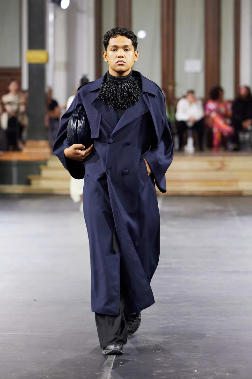 Wiliam Fan S S24 Look27 by Finnegan Koichi Godenschweger for Bfw