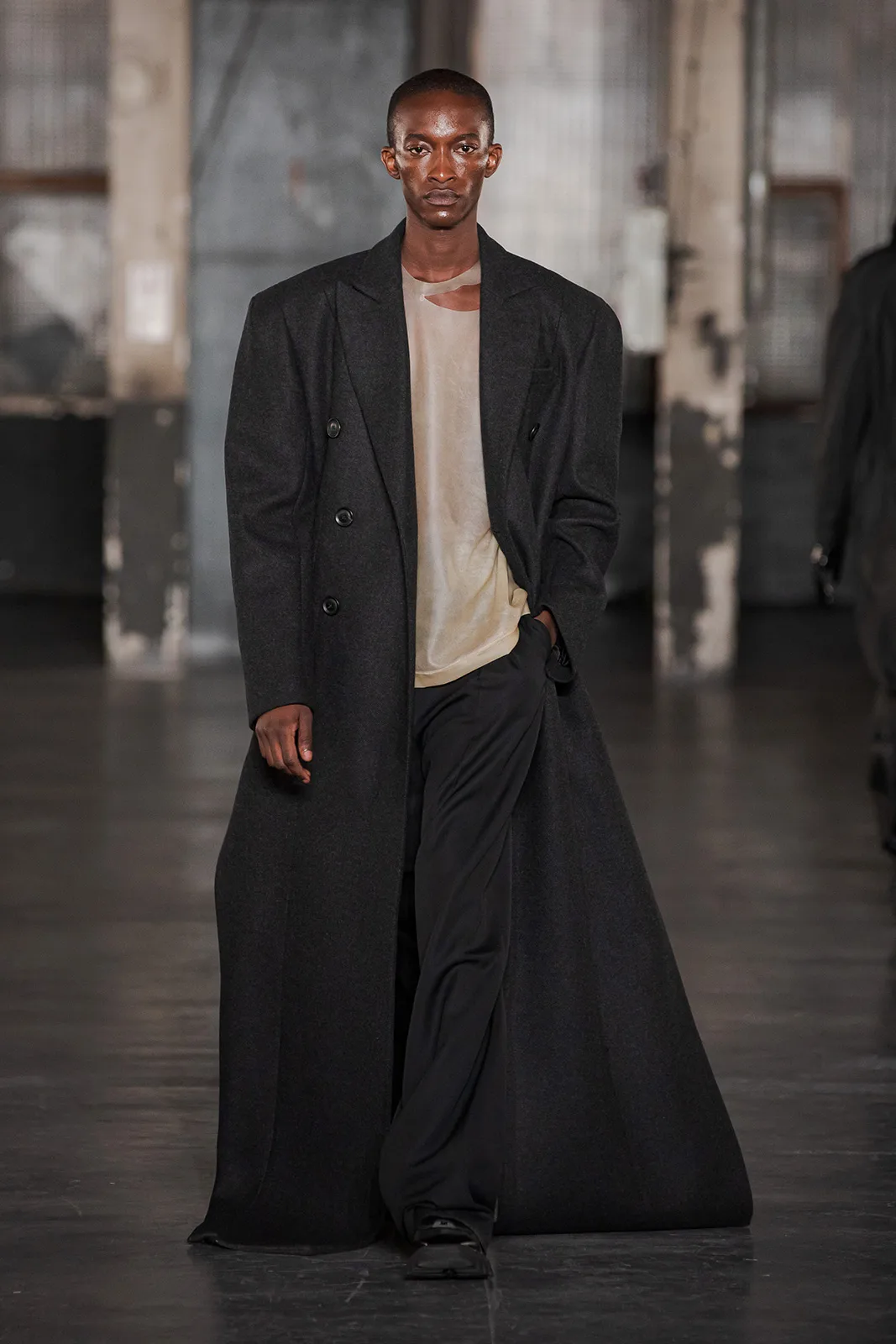 Louis Gabriel Nouchi Metalmagazine 33.jpg