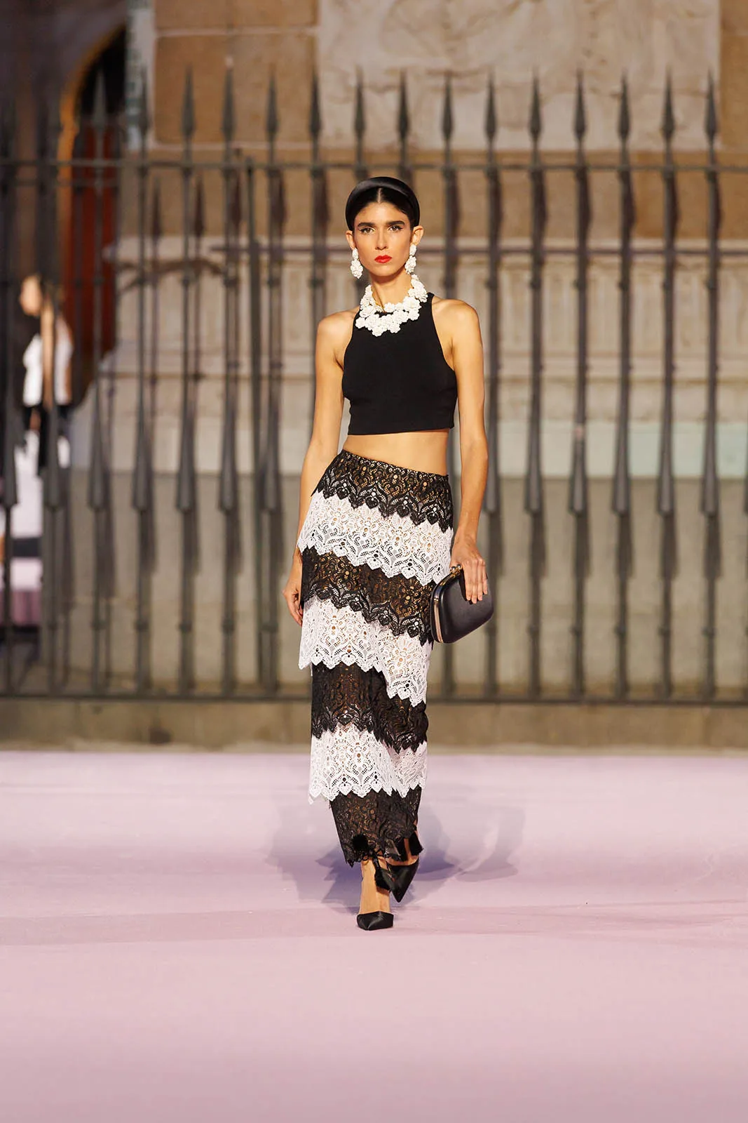 Carolina-Herrera_SS_2026_10
