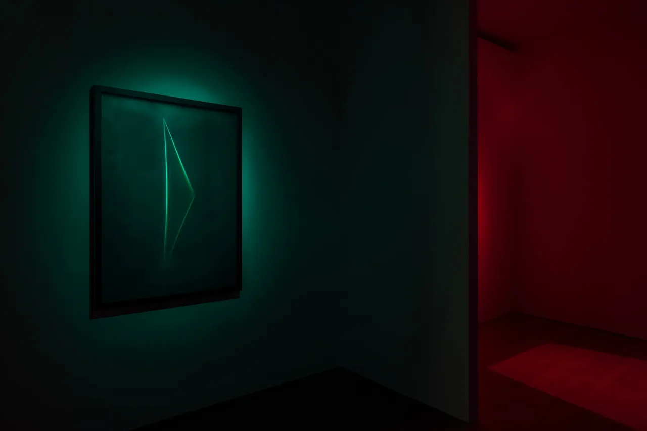 metal-james-turrell-03